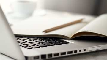 Certame conta com 3 vagas para cargos diferentes. - Foto: Adobe Stock