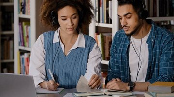 O concurso em São Raimundo das Mangabeiras possui oportunidades que contemplam diferentes níveis de escolaridade. - Foto: Envato Elements / jm_video