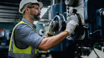 A carga horária será de 40 horas semanais. - Foto: Adobe Stock/sirichai