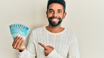 Para participar dos concursos listados, é preciso possuir ensino superior. - Foto: Adobe Stock