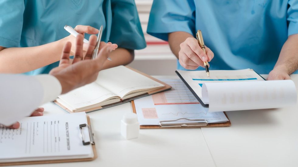 O processo do CREFITO-16 possibilita a isenção da taxa de inscrição em alguns casos. - Foto: Adobe Stock