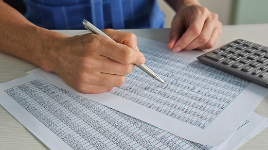 Confira os resultados provisório e final das provas discursiva e objetiva - Foto: Adobe Stock