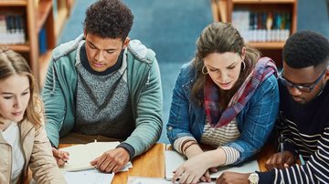 O processo em Japaratinga possui cargos que exigem diferentes níveis de escolaridade. - Foto: Adobe Stock