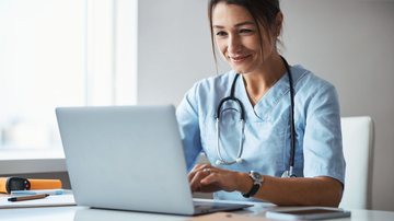 As jornadas serão de 40 horas semanais. - Foto: Adobe Stock/ Svitlana