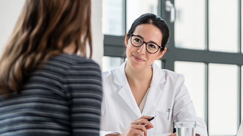 As oportunidades estão distribuídas entre 13 unidades hospitalares. - Foto: Adobe Stock