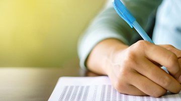 A prova objetiva contou com 120 questões. - Foto: Adobe Stock
