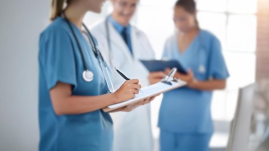 A carga horária será de 40 horas semanais. - Foto: Adobe Stock/YiuCheung