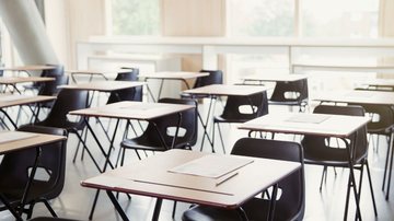 Ao se preparar para as provas, é importante consultar os locais e horários dos exames nos portais das bancas organizadoras dos processos. - Foto: Adobe Stock