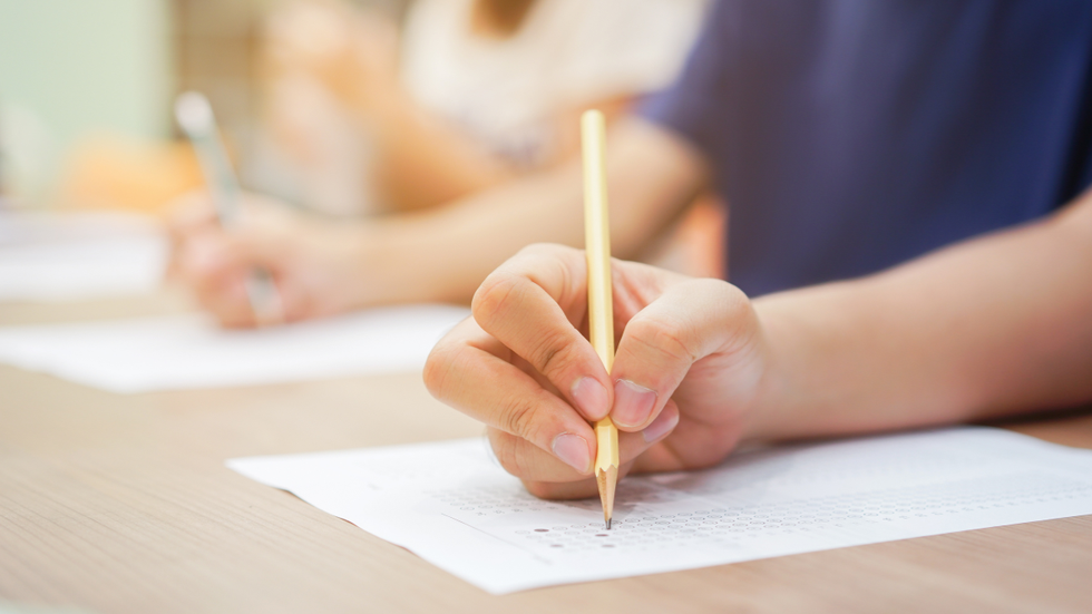 A vaga é para Professor Adjunto na área de Educação/ Estudos da Infância - Foto: Adobe Stock