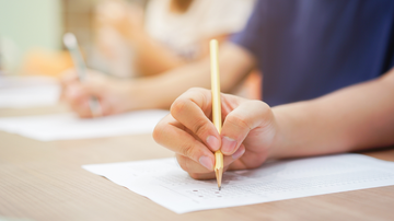 A vaga é para Professor Adjunto na área de Educação/ Estudos da Infância - Foto: Adobe Stock