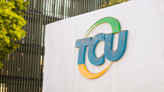 Saiba como se inscrever no concurso do TCU - Foto: Adobe Stock