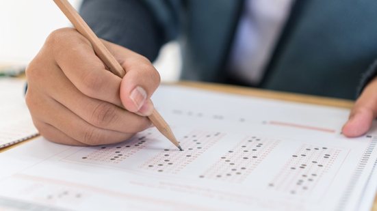 Veja datas de provas de concursos públicos - Foto: Adobe Stock