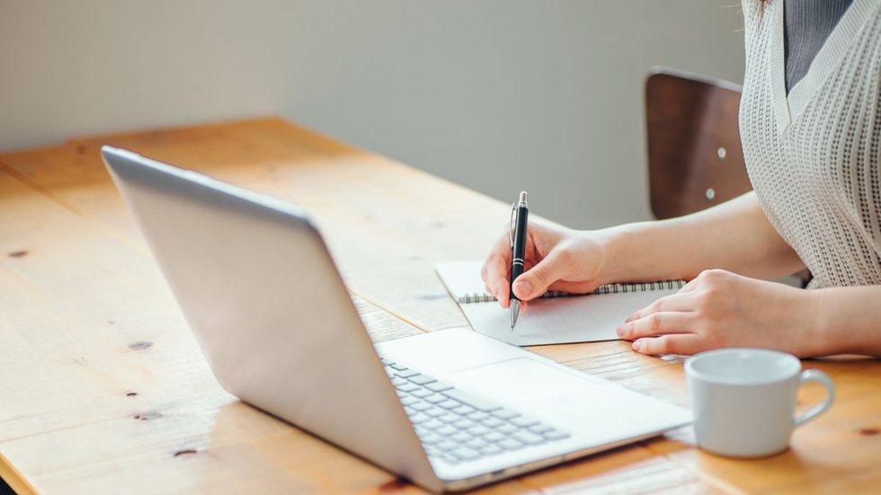 Edital prevê a contratação de 6 novos servidores - Foto: Adobe Stock