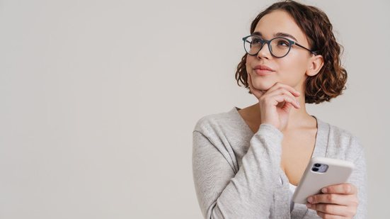 Veja prazo de solicitação de isenção da taxa - Foto: Adobe Stock