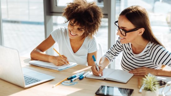 Os interessados em um dos processos devem ficar atentos ao prazo de inscrição. - Foto: Adobe Stock