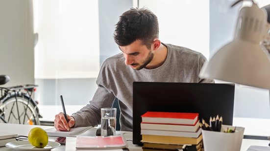 Veja como implementar dicas de aprendizado para as provas de um certame. - Foto: Adobe Stock