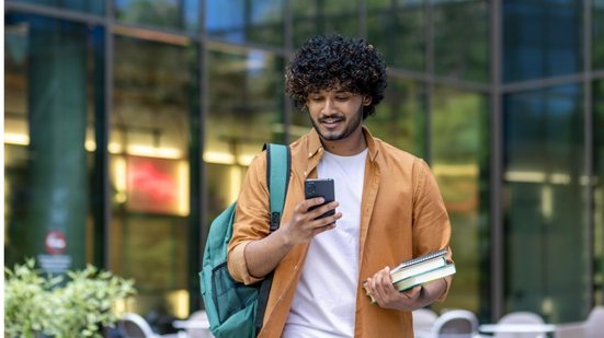 Confira este concurso público na Fatec Itapevi - Foto: Adobe Stock