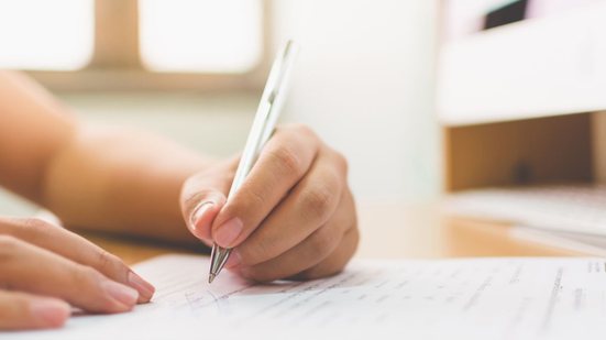 Confira detalhes da prova discursiva da PF - Foto: Adobe Stock