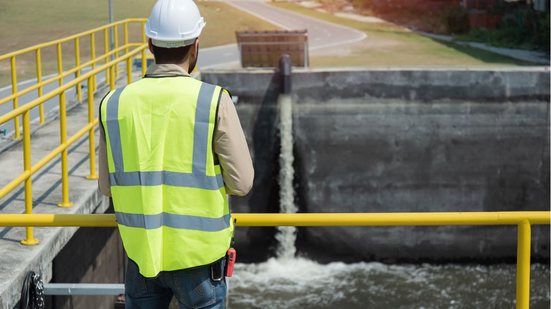 A jornada de trabalho varia entre 20 e 40 hora semanais. - Foto: Adobe Stock