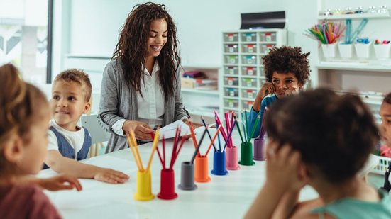 Confira este concurso público na Associação Bezerra (SP) - Foto: Adobe Stock