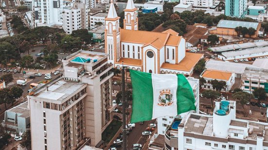 O processo em Chapecó possibilita a isenção da taxa de inscrição. - Foto: Adobe Stock