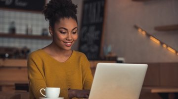 O processo em Camboriú possui cargos em diversas áreas. - Foto: Adobe Stock