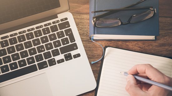 O processo em Lindoeste possibilita a isenção da taxa de inscrição. - Foto: Adobe Stock