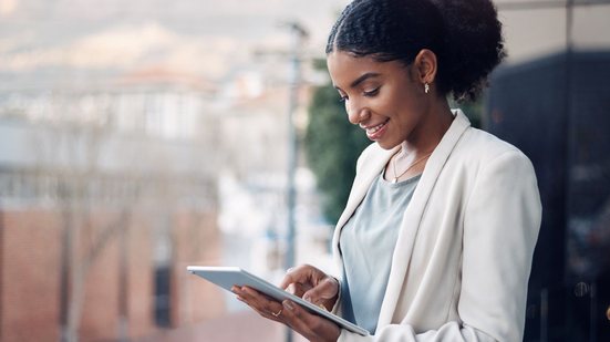 Na lista, é possível encontrar processos com inscrições abertas e períodos de candidaturas que iniciam em breve. - Foto: Adobe Stock