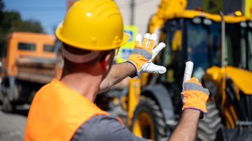 Confira este concurso público em Nova Aliança do Ivaí (PR) - Foto: Adobe Stock