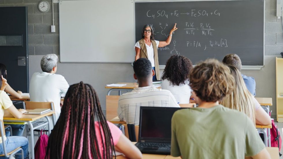 Confira este concurso público na Unesp - Foto: Adobe Stock