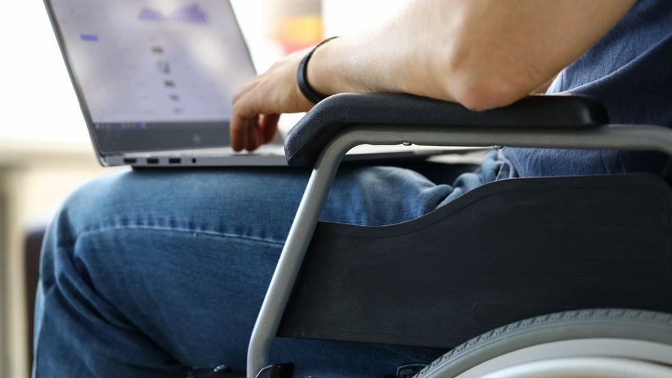 Confira este concurso público na Funcamp (SP) - Foto: Adobe Stock