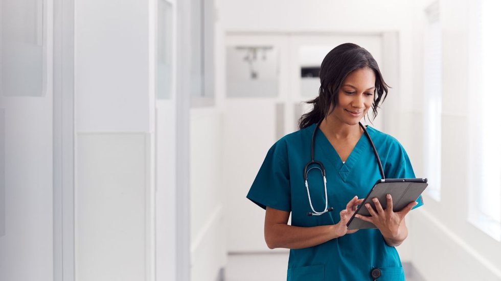 Confira este concurso público no Hospital São João Batista (RJ) - Foto: Adobe Stock
