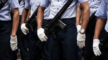 Confira este concurso público realizado pela Marinha do Brasil - Foto: Adobe Stock