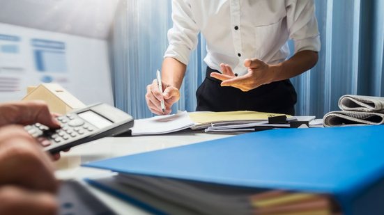 Confira este concurso público na SPDM - Foto: Adobe Stock