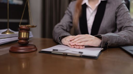 Inscrições abertas para concurso do TJ-RS com cargos em diferentes áreas. - Foto: Adobe Stock