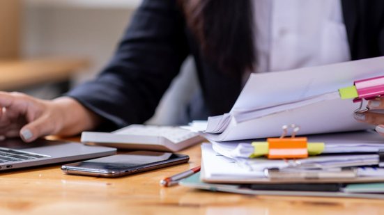 Confira este concurso público realizado pela Core - SP - Foto: Adobe Stock