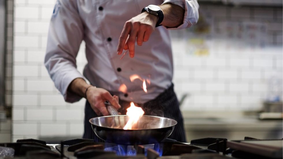 Confira este concurso público em Nazaré Paulista (SP) - Foto: Adobe Stock