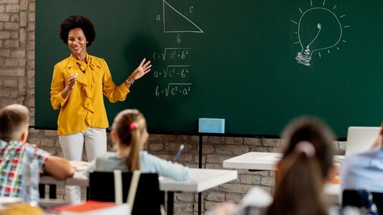 Confira este concurso público em São José (SC) - Foto: Adobe Stock