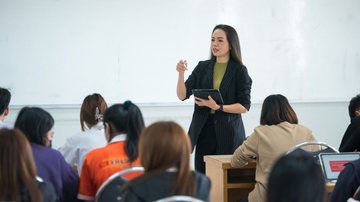 Confira este concurso público realizado na UFF - Foto: Adobe Stock