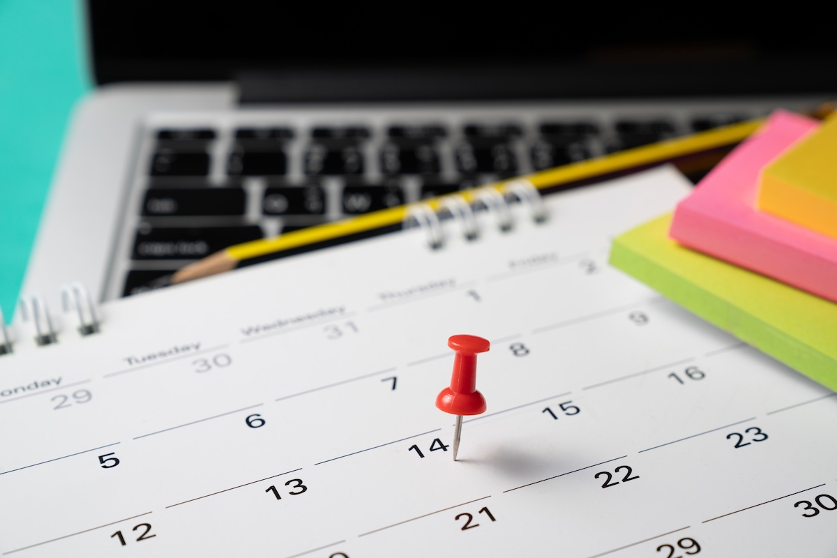 laptop e calendário